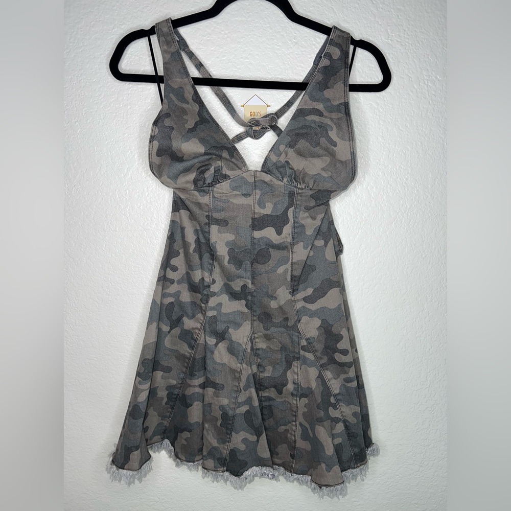 Kimchi Blue Hailey Halter Denim Dress - Picture 4 of 7